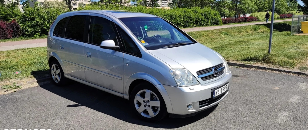 Opel Meriva cena 10999 przebieg: 212000, rok produkcji 2005 z Warszawa małe 211